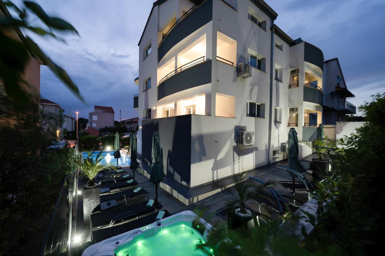 Holiday Apartments Amarilis ปาโกชตาเน ภายนอก รูปภาพ